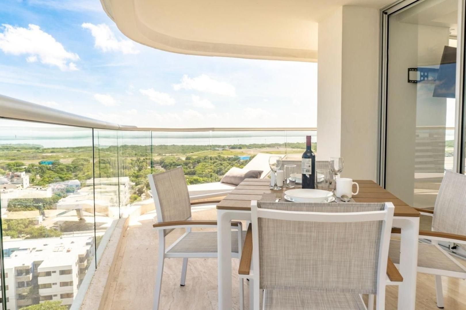 Apartamento Cb1429 180º Airport And Sea View In Crespo *